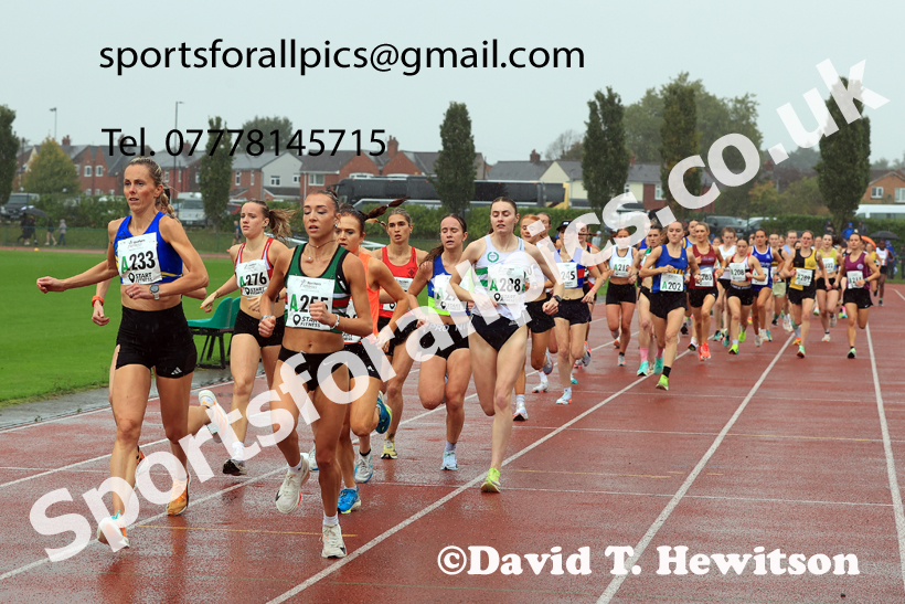 Senior Womens 4 Stage 2025 Northern Athletics Autumn Road Relays, Leigh, Lancashire. Photo: David T. Hewitson/Sports for All Pics